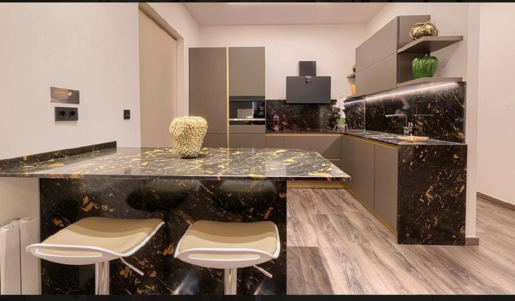 Abando Suites By Next Stop Bilbao Eksteriør billede